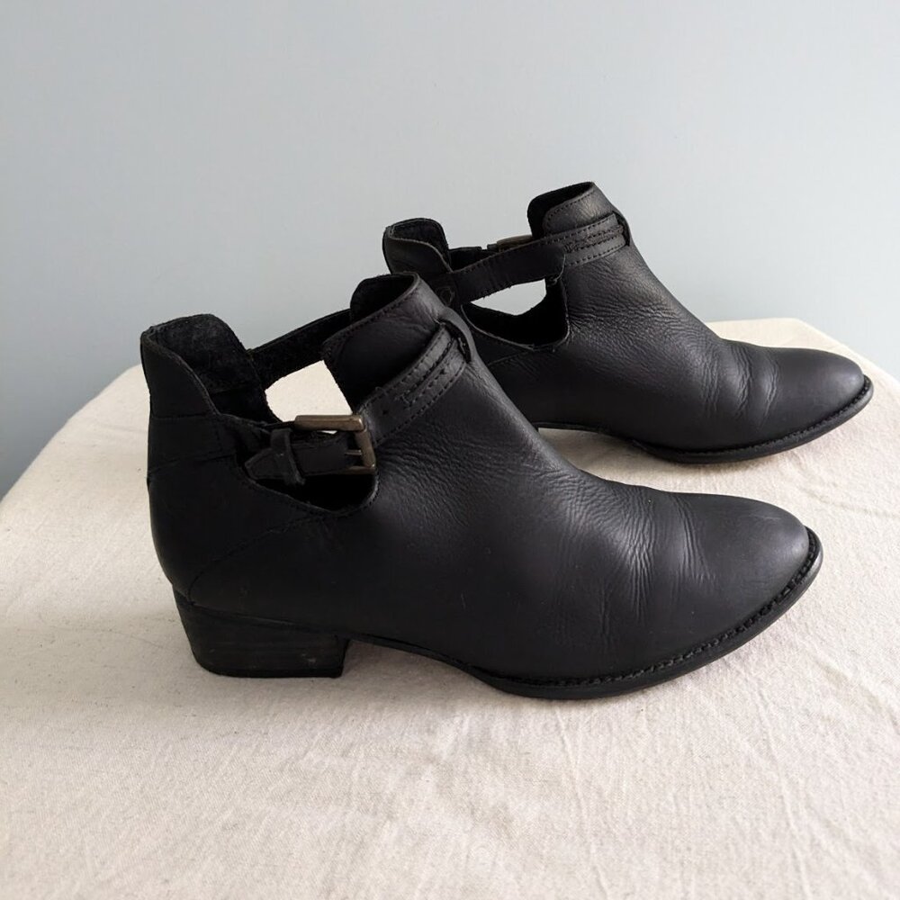 Anthropologie SEYCHELLES‎ Black Leather Ankle Boots w/ Buckles US 7.5